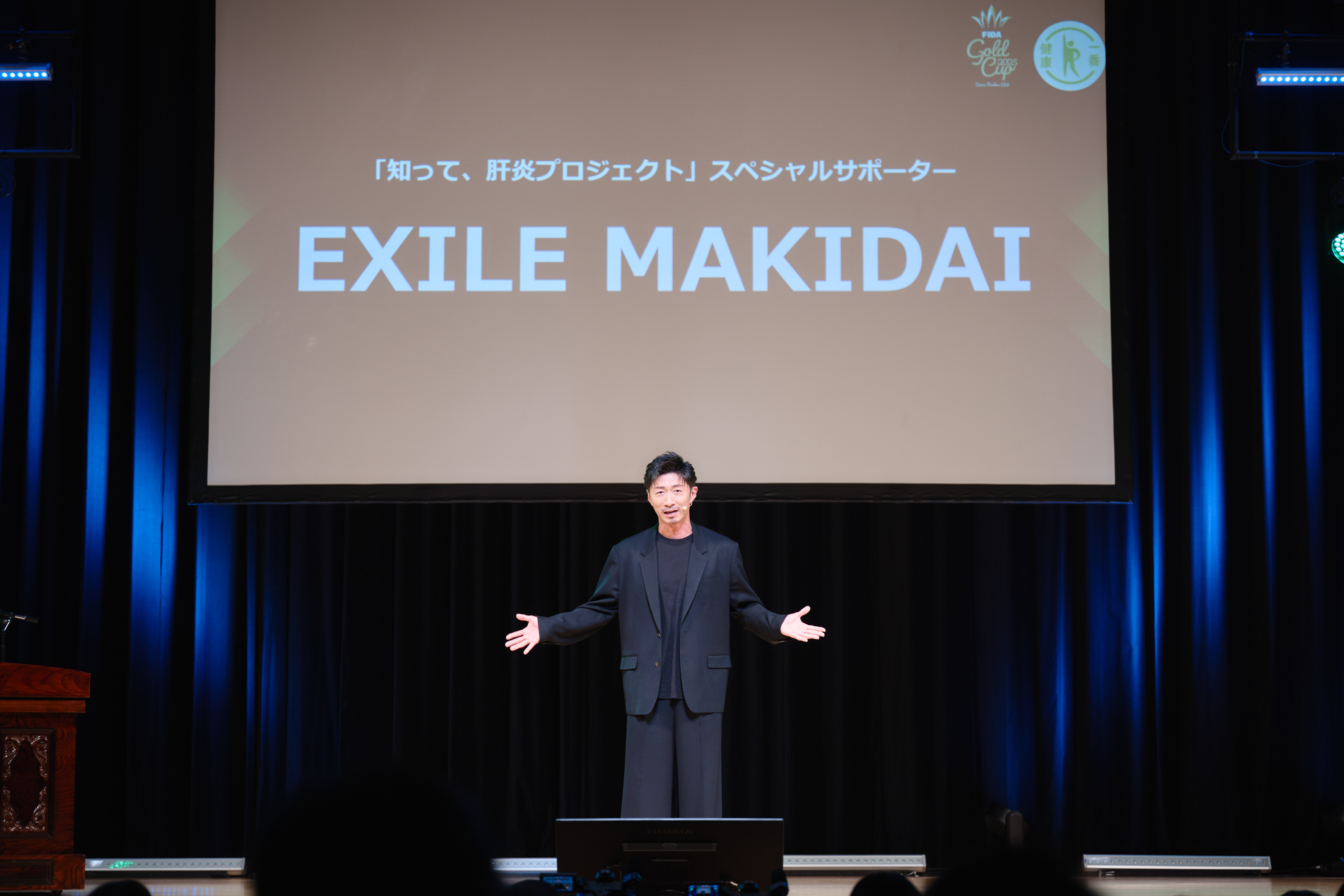 ダンスパフォーマンスの様子1