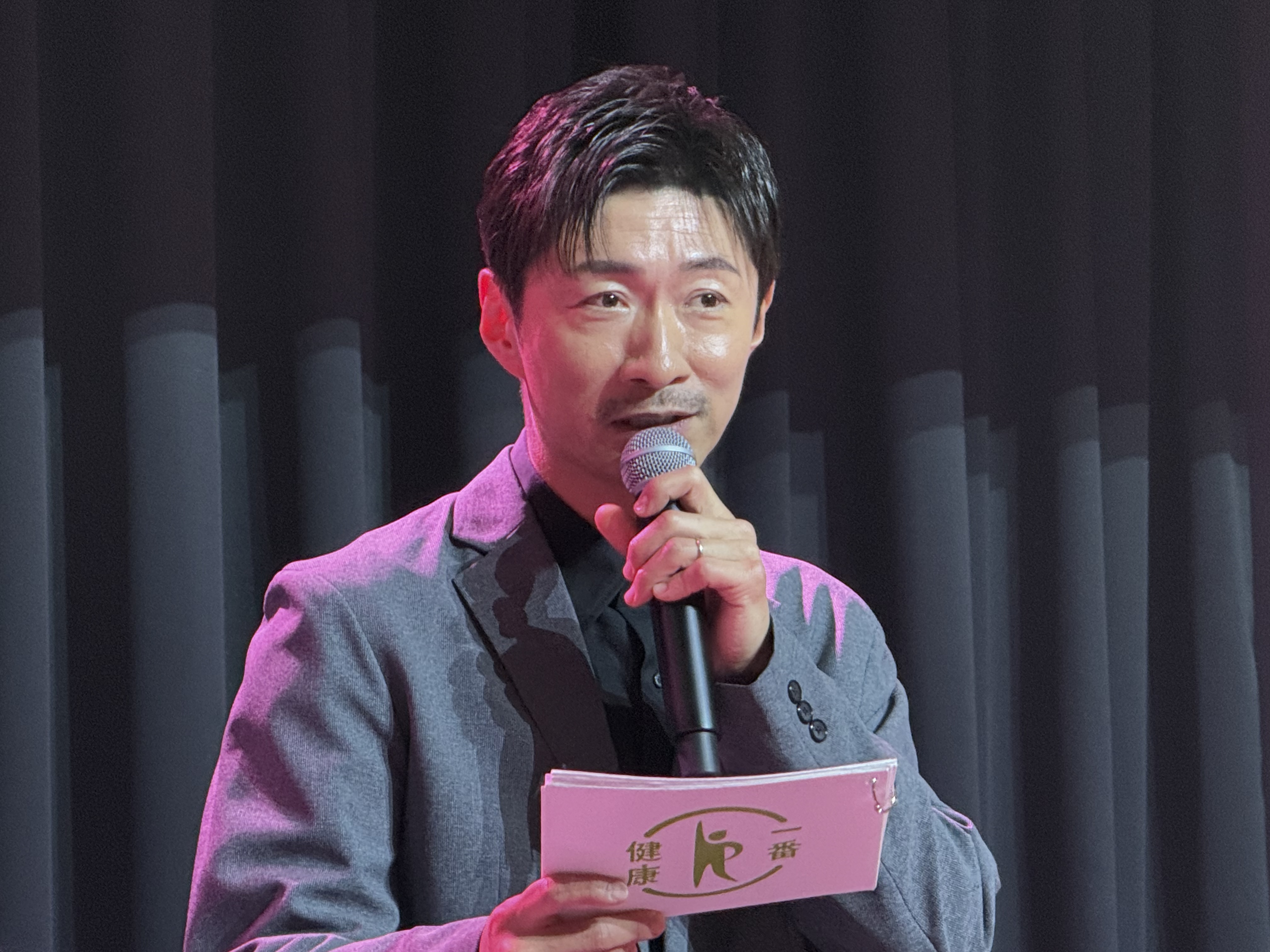 伍代夏子氏によるトーク1